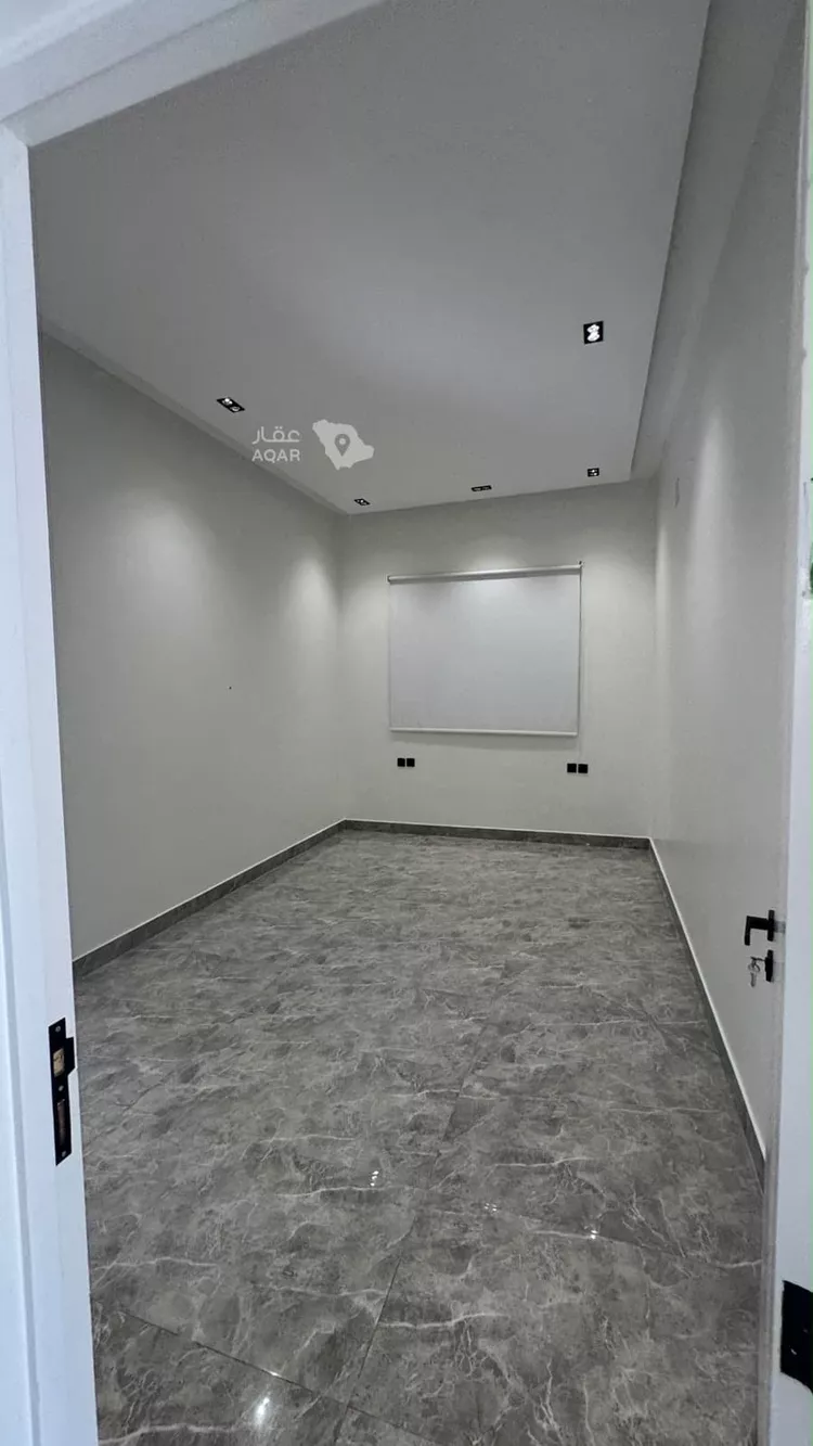 Villa for Rent in Riyadh Al Janadriyah
