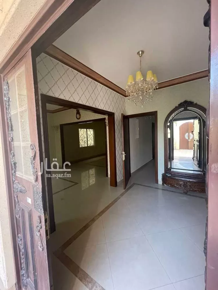 فيلا للبيع في شارع المحكمة, حي النزهة, مدينة الدمام, المنطقة الشرقية صورة 4