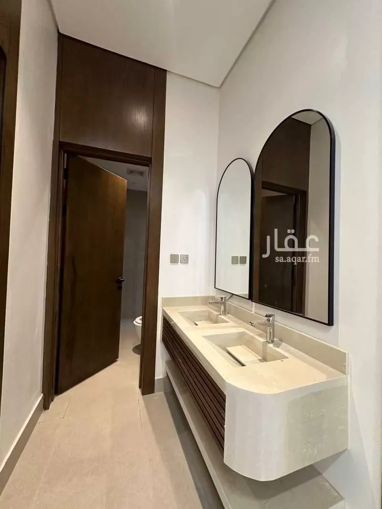 فيلا للبيع في شارع الفيوم, حي الرمال, مدينة الرياض, منطقة الرياض 14