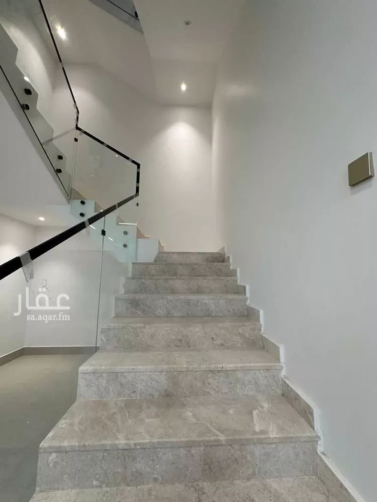 فيلا للبيع في شارع الفيوم, حي الرمال, مدينة الرياض, منطقة الرياض 19