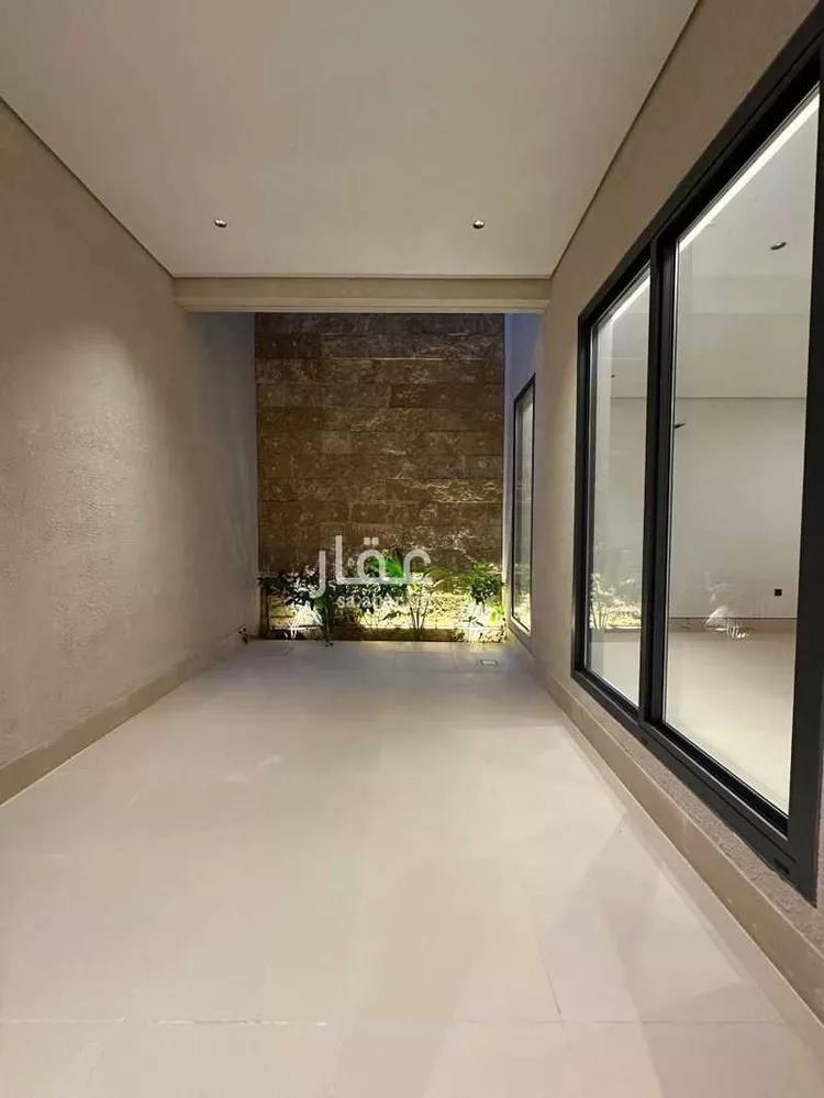 Floor for Sale in Riyadh Sedra 16