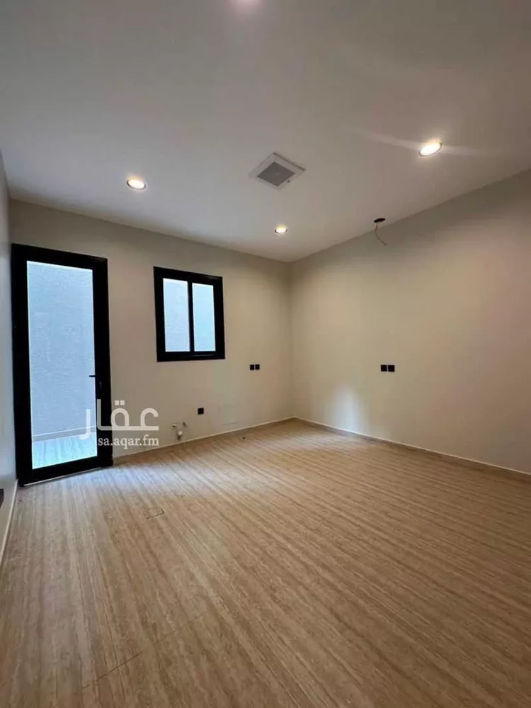 فيلا للبيع في شارع القلاع, حي الرمال, مدينة الرياض, منطقة الرياض 11