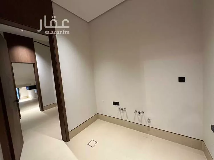 Floor for Sale in Riyadh Sedra 20