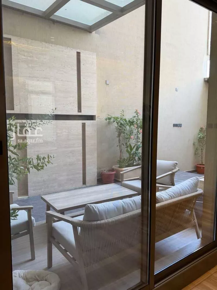 دور للبيع في شارع الحسين بن الهيثم, حي النرجس, مدينة الرياض, منطقة الرياض 1 صورة