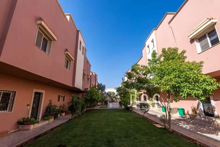 شقة للإيجار في شارع الداخلة, حي الورود, مدينة الرياض, منطقة الرياض صورة 2