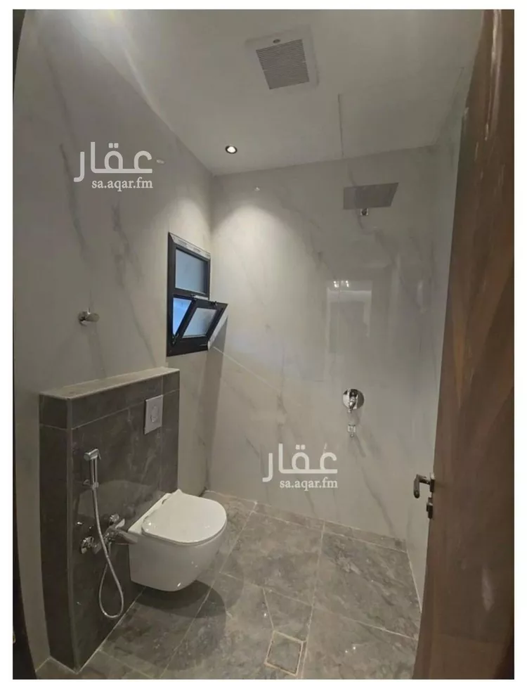 فيلا للإيجار في شارع عبدالرحمن البهكلي, حي الرمال, مدينة الرياض, منطقة الرياض صورة 4