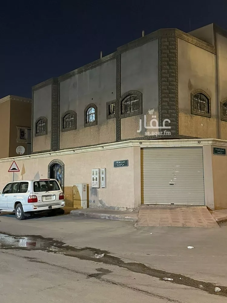 فيلا للبيع في شارع شارع رقم 99, حي المونسية, مدينة الرياض, منطقة الرياض