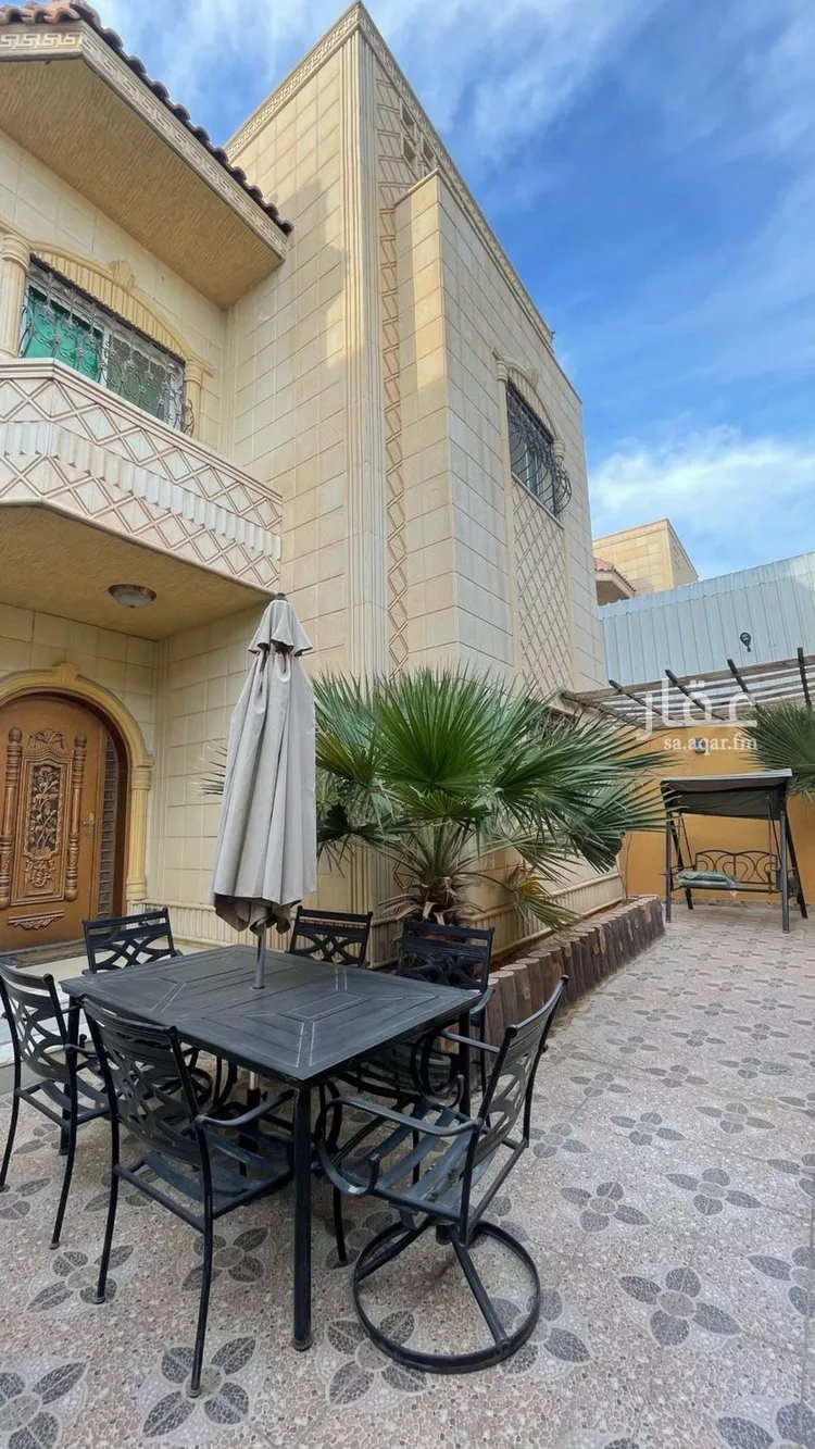 فيلا للبيع في شارع الحاتمية, حي النفل, مدينة الرياض, منطقة الرياض 8
