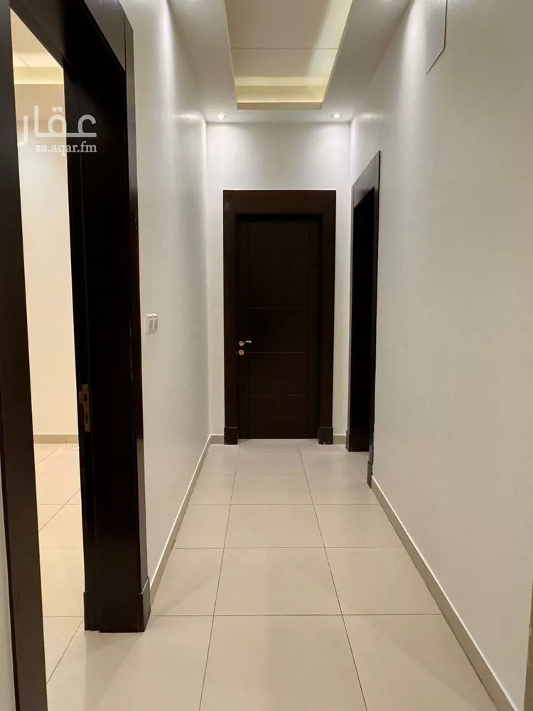 دور للإيجار في شارع شارع رقم 235, حي الملقا, مدينة الرياض, منطقة الرياض صورة 2