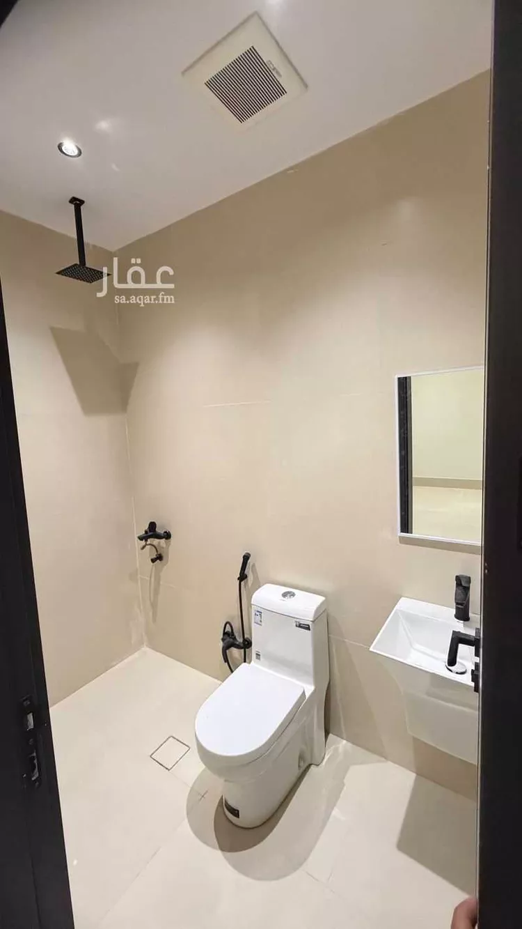 دور للبيع في شارع وادي الفرع, حي بدر, مدينة الرياض, منطقة الرياض