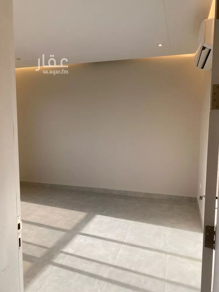 شقة للبيع في شارع  الاوزاعي, حي العارض, مدينة الرياض, منطقة الرياض صورة 2