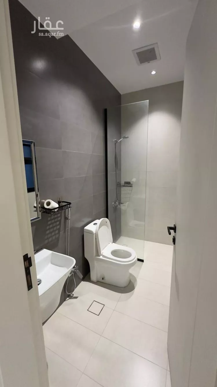 شقة للإيجار في شارع طارق بن شهاب, حي العارض, مدينة الرياض, منطقة الرياض صورة 3