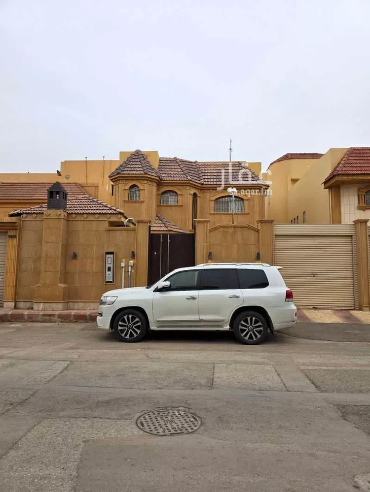 فيلا للبيع في شارع أحمد بن مردويه, حي الريان, مدينة بريدة, منطقة القصيم