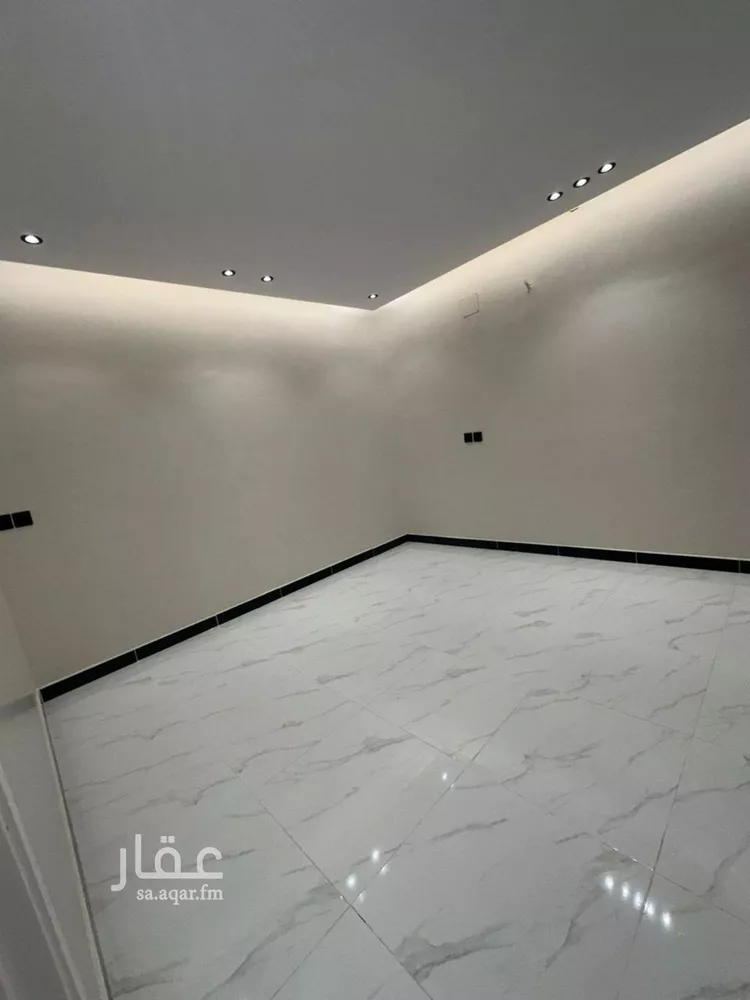 شقة للإيجار في شارع شجاع بن وهب, حي العليا, مدينة الرياض, منطقة الرياض