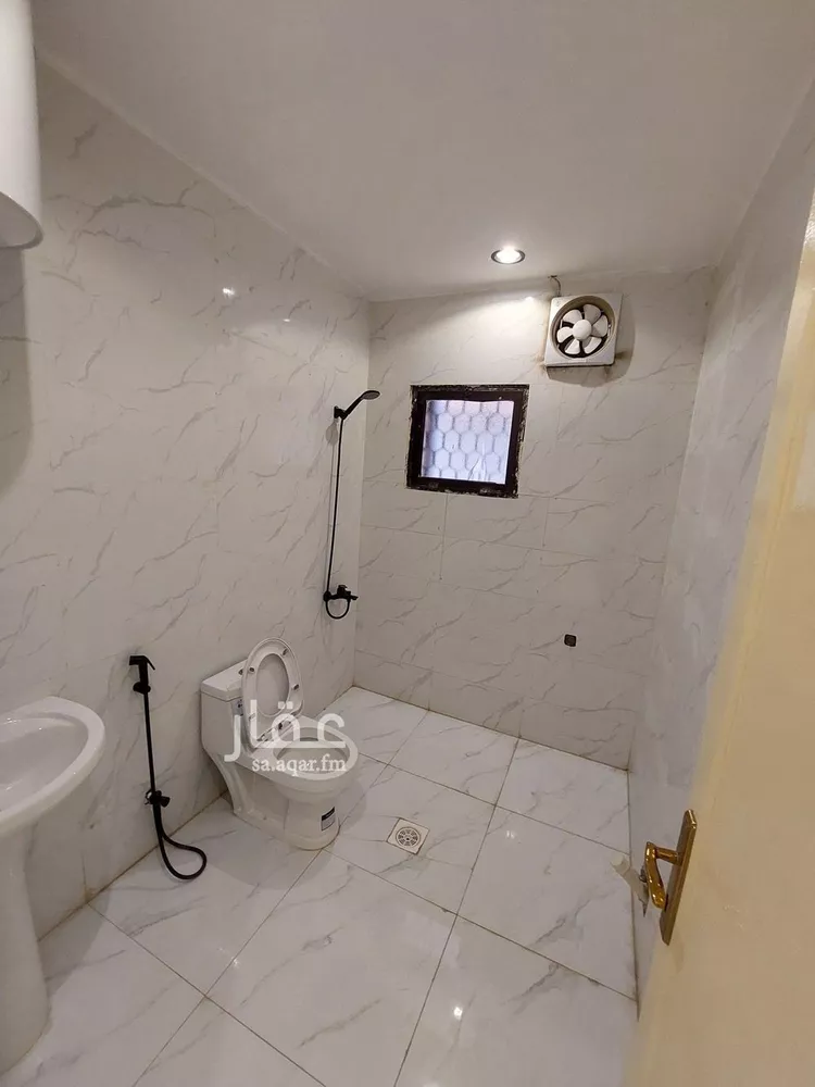 شقة للإيجار في شارع شجاع بن وهب, حي العليا, مدينة الرياض, منطقة الرياض صورة 4