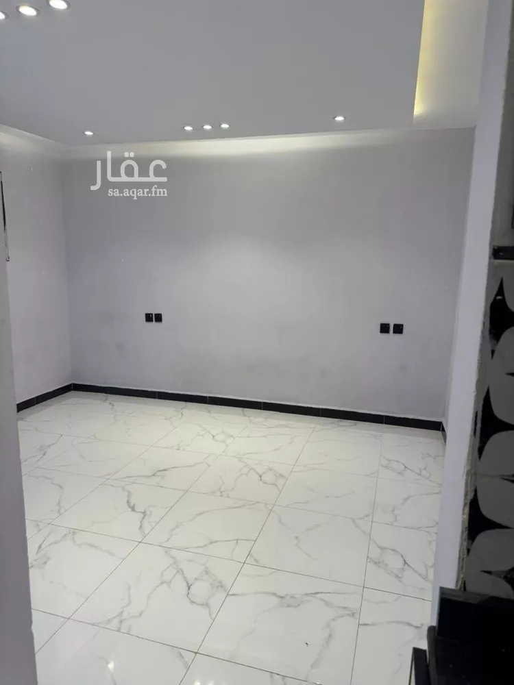 شقة للإيجار في شارع شجاع بن وهب, حي العليا, مدينة الرياض, منطقة الرياض