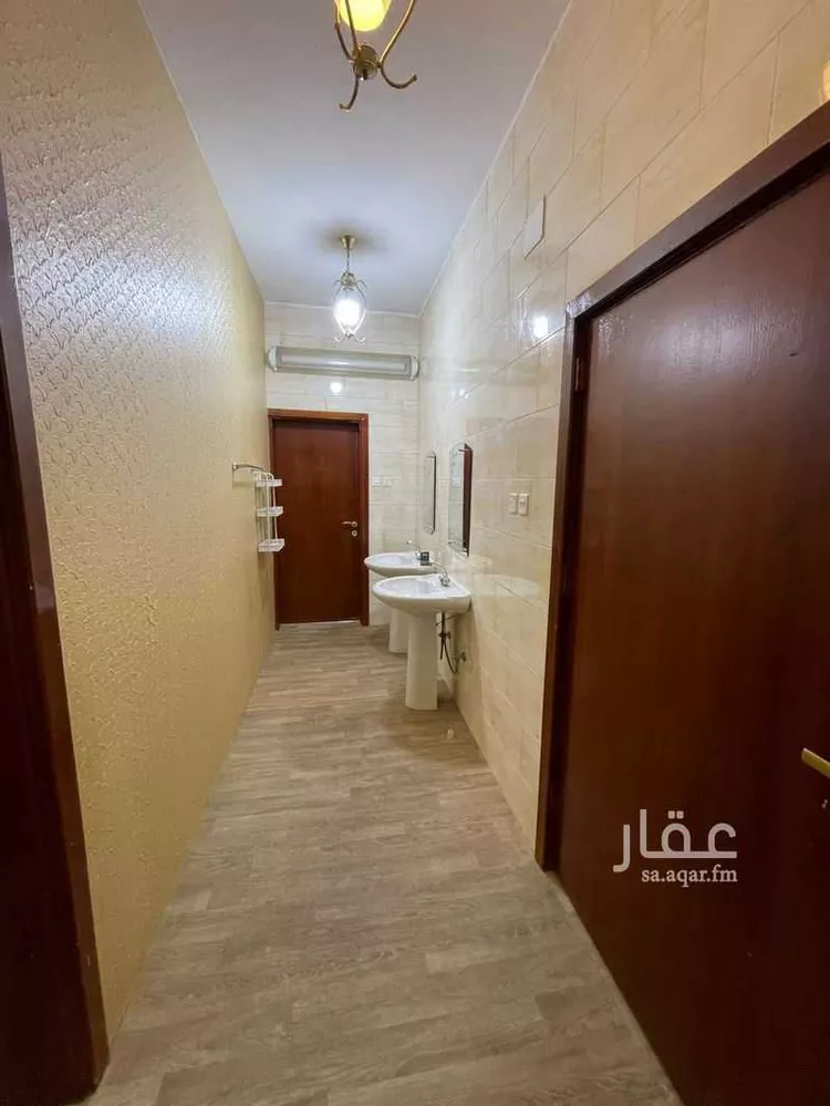 عمارة للإيجار في شارع كفر سعيد, حي المروج, مدينة أبها, منطقة عسير صورة 5