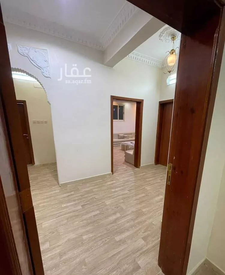 عمارة للإيجار في شارع كفر سعيد, حي المروج, مدينة أبها, منطقة عسير صورة 3