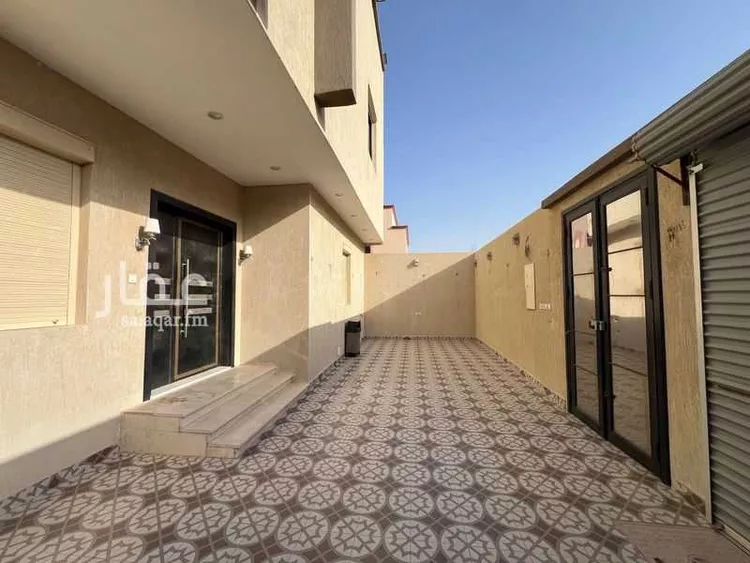 فيلا للبيع في شارع فضيلة الشيخ حافظ محمد حافظ, حي الرياض, مدينة جدة, منطقة مكة المكرمة صورة 3