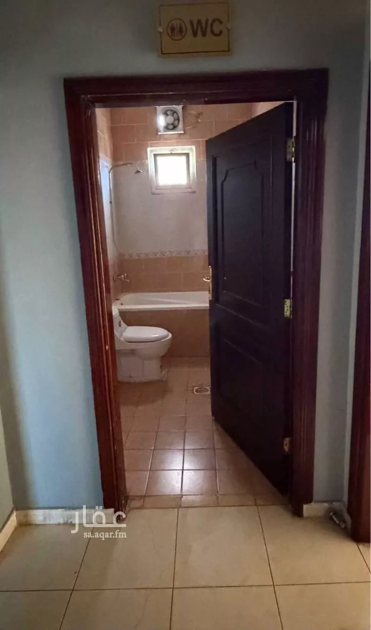 فيلا للإيجار في شارع الامير عبدالمجيد ابن عبدالعزيز, حي الإسكان, مدينة المدينة المنورة, منطقة المدينة المنورة صورة 5