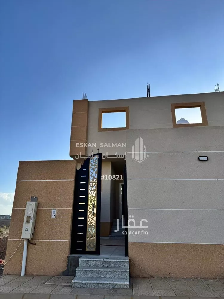 دور للبيع في شارع تقي الدين ابن الفضل ، المدينة المنورة ، منطقة المدينة المنورة