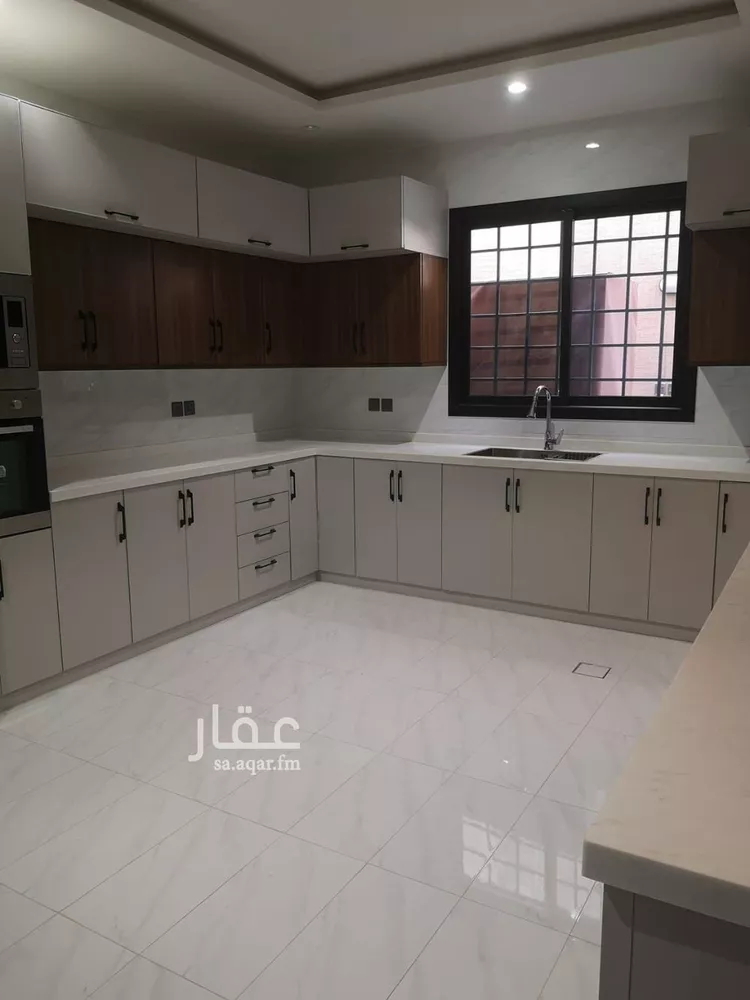 فيلا للبيع في شارع السر, حي العريجاء الأوسط, مدينة الرياض, منطقة الرياض صورة 3