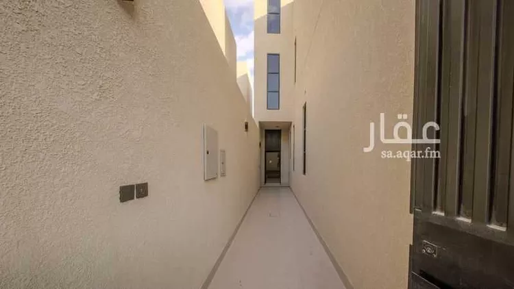 فيلا للبيع في شارع أبي الحسن الأسفرائيني, حي المهدية, مدينة الرياض, منطقة الرياض 10