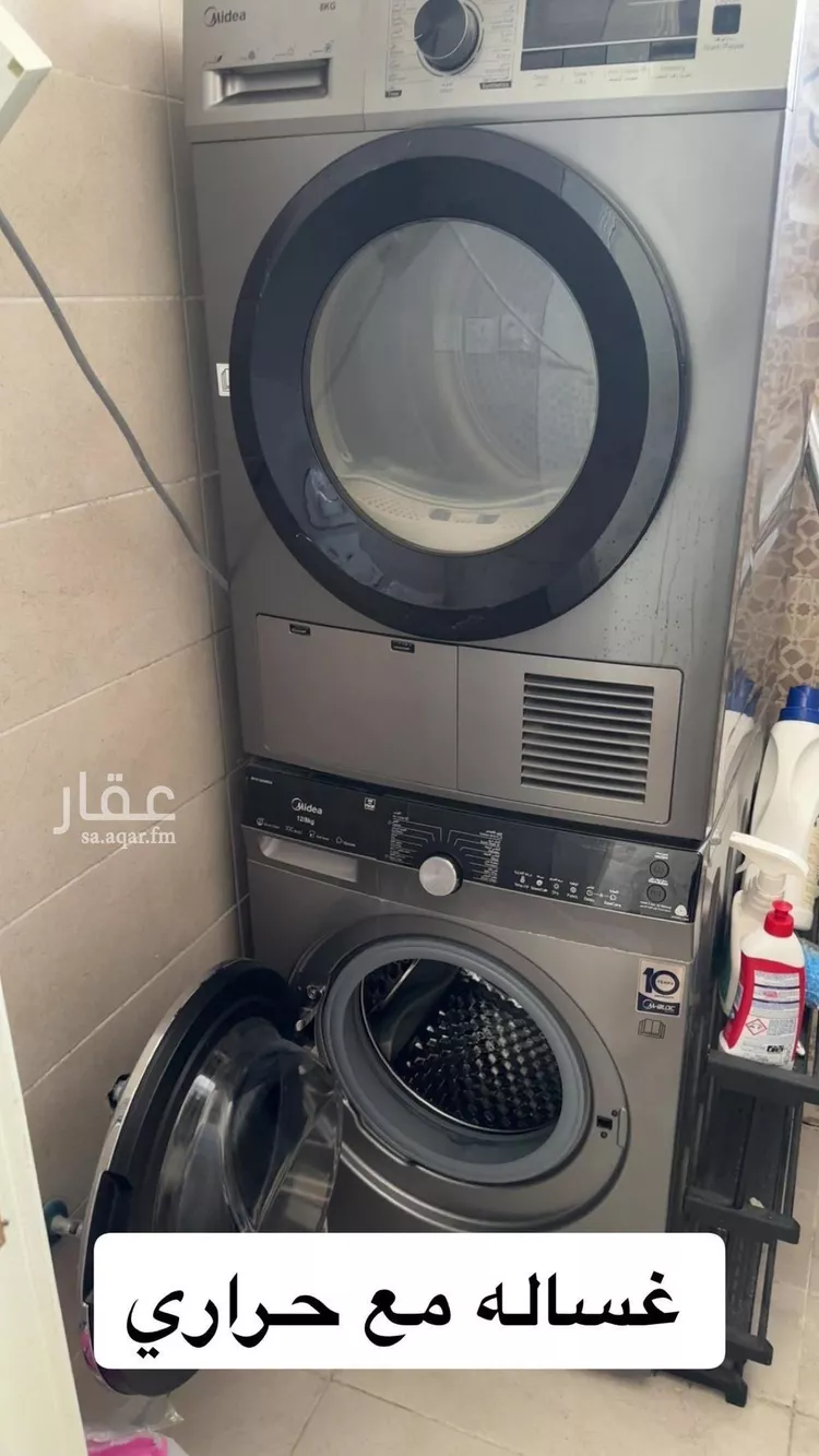 فيلا للبيع في شارع عتيك بن قيس, حي طيبة, مدينة الرياض, منطقة الرياض صورة 4