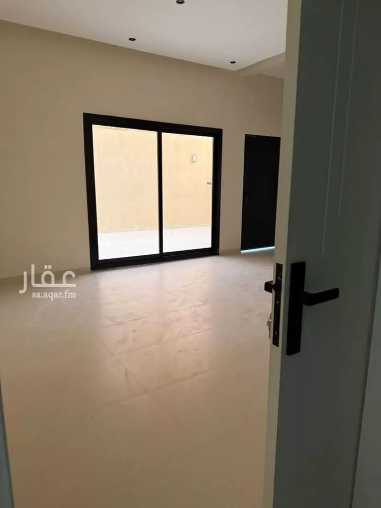 فيلا للإيجار في شارع بطحان, حي عرقة, مدينة الرياض, منطقة الرياض صورة 3