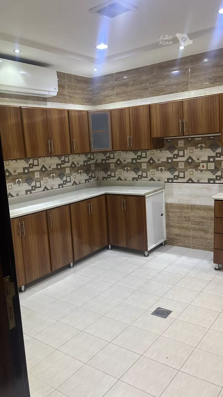 شقة للإيجار في شارع العيينة, حي ظهرة لبن, مدينة الرياض, منطقة الرياض 5