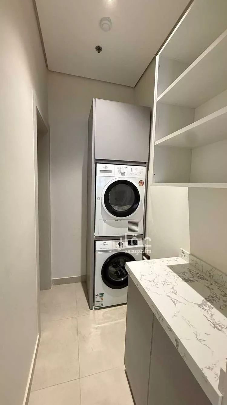شقة للإيجار في شارع اسماء بنت مالك, حي العارض, مدينة الرياض, منطقة الرياض صورة 5
