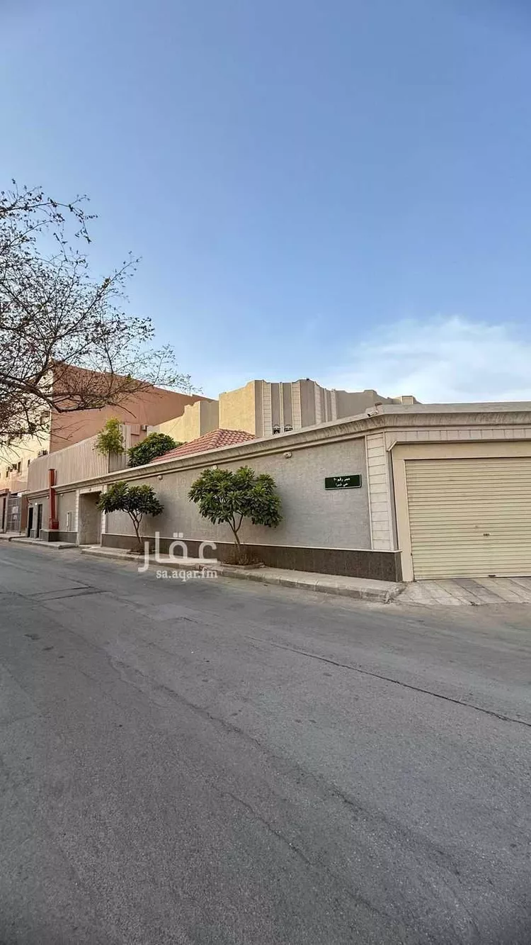 فيلا للبيع في شارع العينة, حي شبرا, مدينة الرياض, منطقة الرياض صورة 4