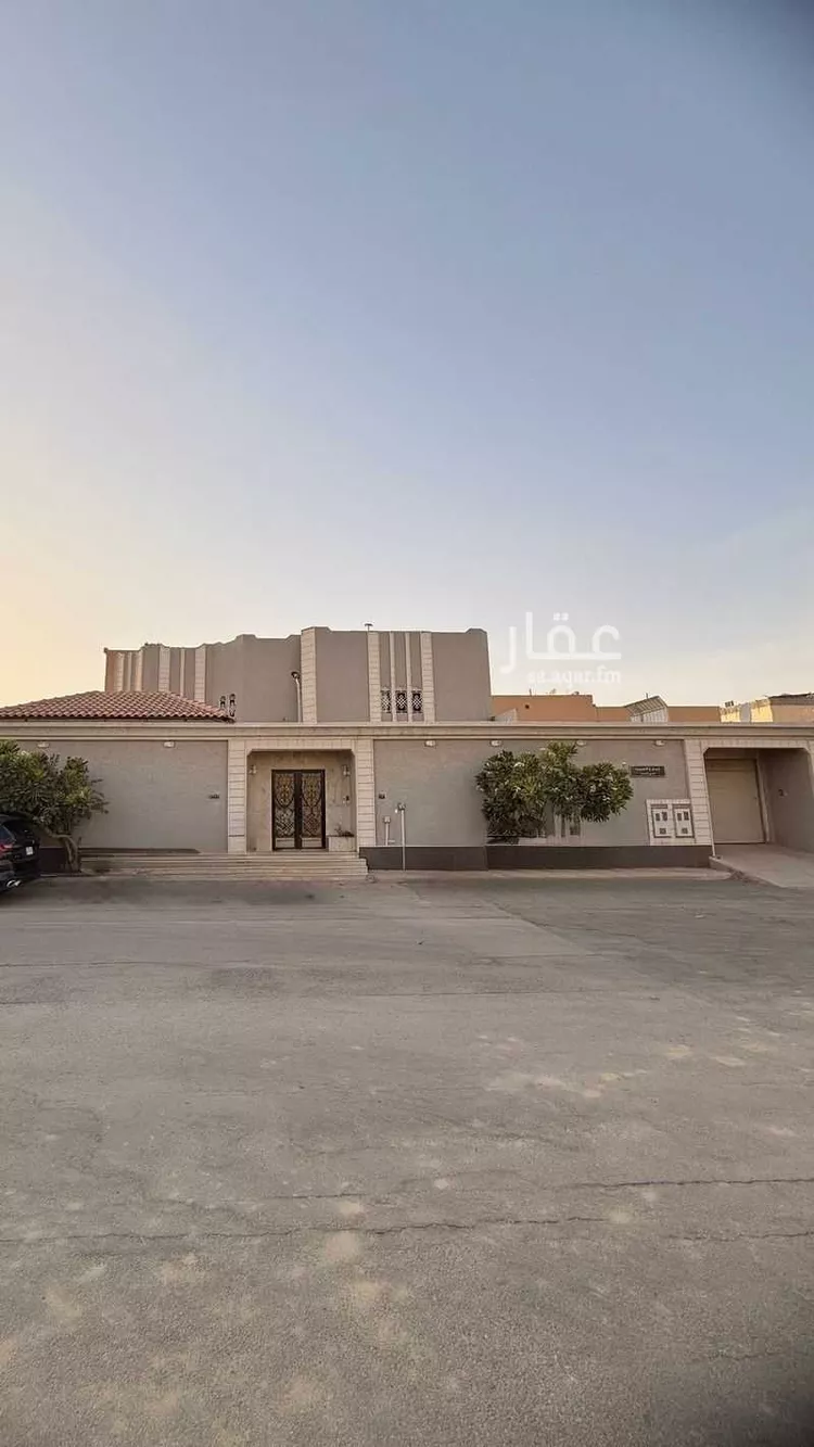 فيلا للبيع في شارع العينة, حي شبرا, مدينة الرياض, منطقة الرياض
