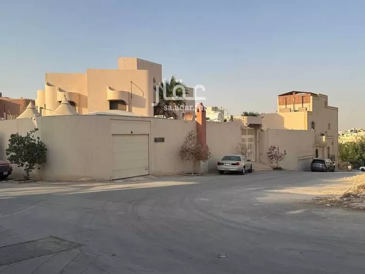 فيلا للبيع في شارع المنذر بن الطفيل, حي الربوة, مدينة الرياض, منطقة الرياض