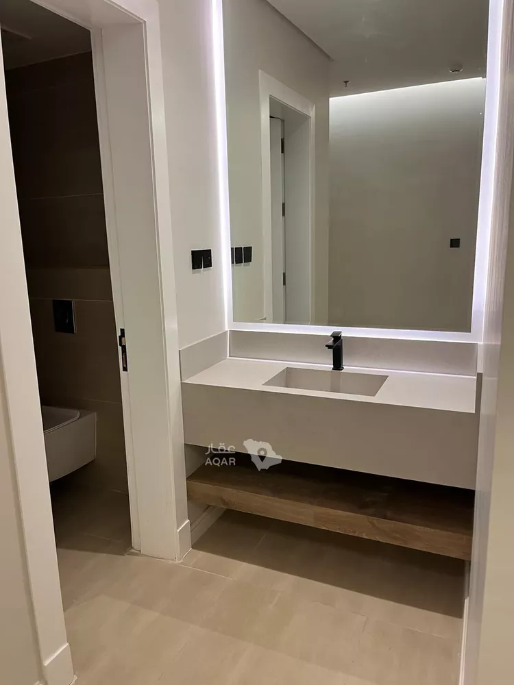 Apartment for Rent in Riyadh Al Arid 3