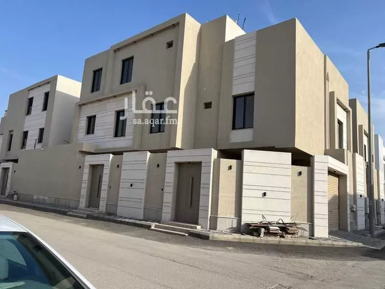 فيلا للبيع في شارع هشام بن معاويه, حي العزيزية الثاني, مدينة الاحساء, المنطقة الشرقية