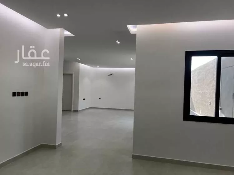 فيلا للبيع في شارع هشام بن معاويه, حي العزيزية الثاني, مدينة الاحساء, المنطقة الشرقية صورة 5