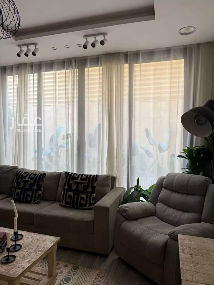 فيلا للإيجار في شارع الوتيد, حي ظهرة لبن, مدينة الرياض, منطقة الرياض 1 صورة