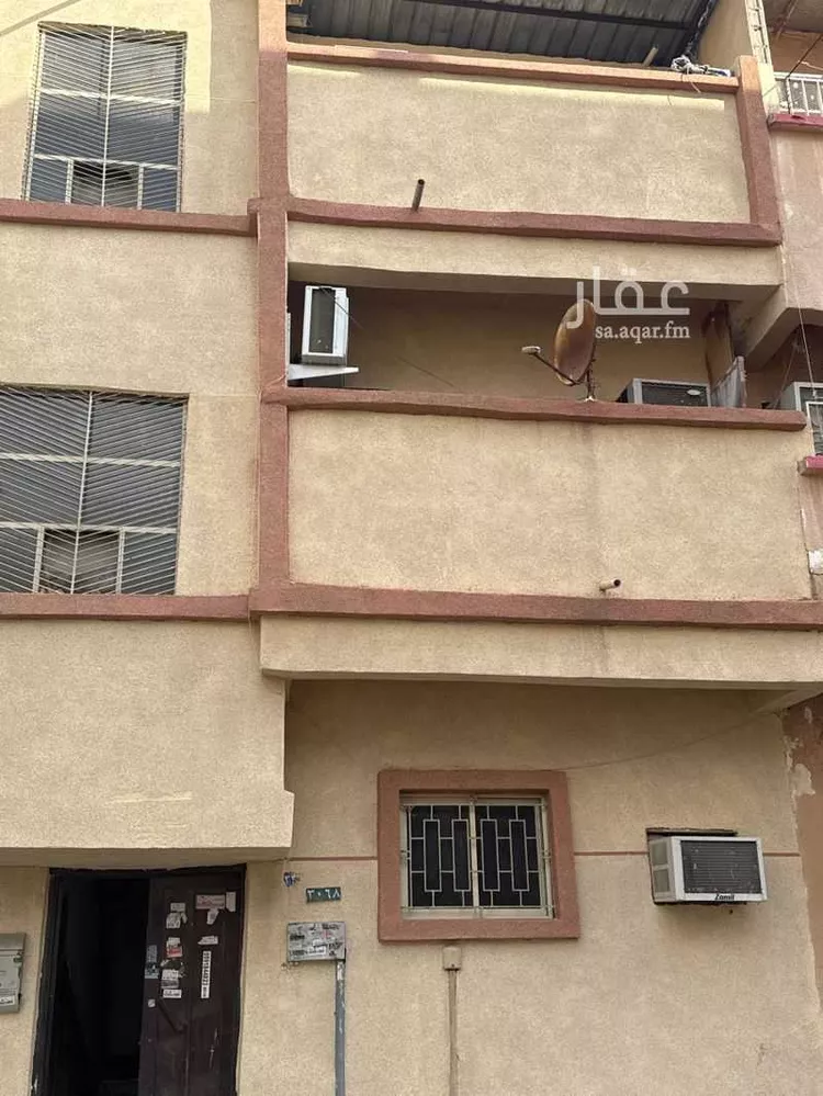 عمارة للبيع في حي القزاز, مدينة الدمام, المنطقة الشرقية صورة 2