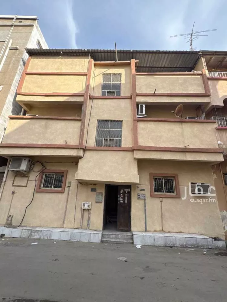 عمارة للبيع في حي القزاز, مدينة الدمام, المنطقة الشرقية