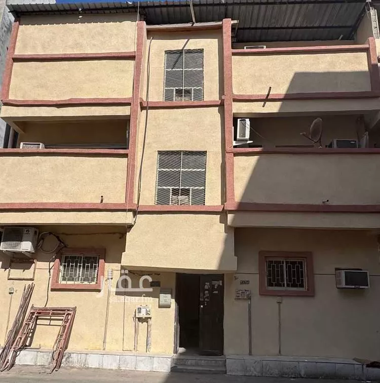 عمارة للبيع في حي القزاز, مدينة الدمام, المنطقة الشرقية