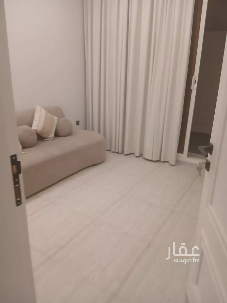 شقة للإيجار في شارع الرحيبات, حي الملقا, مدينة الرياض, منطقة الرياض صورة 4