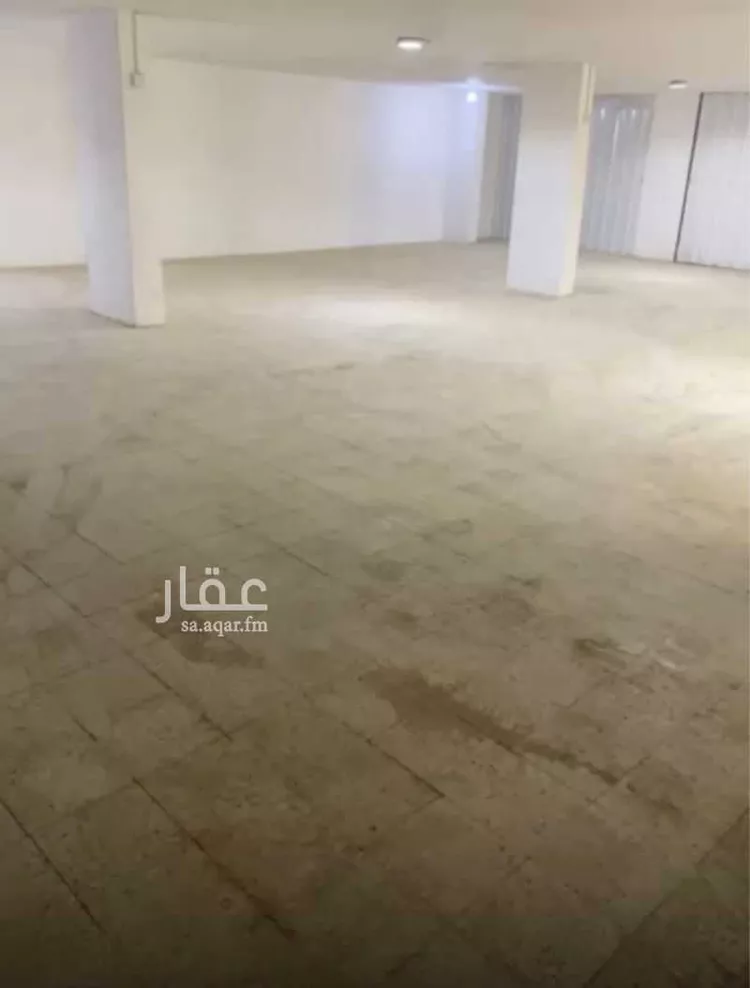 مستودع للإيجار في شارع الشرف 21 ، حي الموسى ، خميس مشيط ، خميس مشيط صورة 2