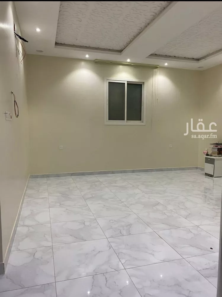 فيلا للبيع في شارع حمزة بن عبدالمطلب, حي الرمال, مدينة الرياض, منطقة الرياض صورة 2