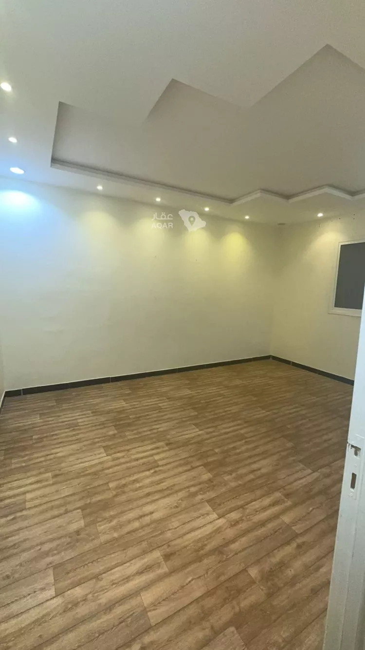 شقة للإيجار في شارع سماك بن أوس, حي الحزم, مدينة الرياض, منطقة الرياض 5