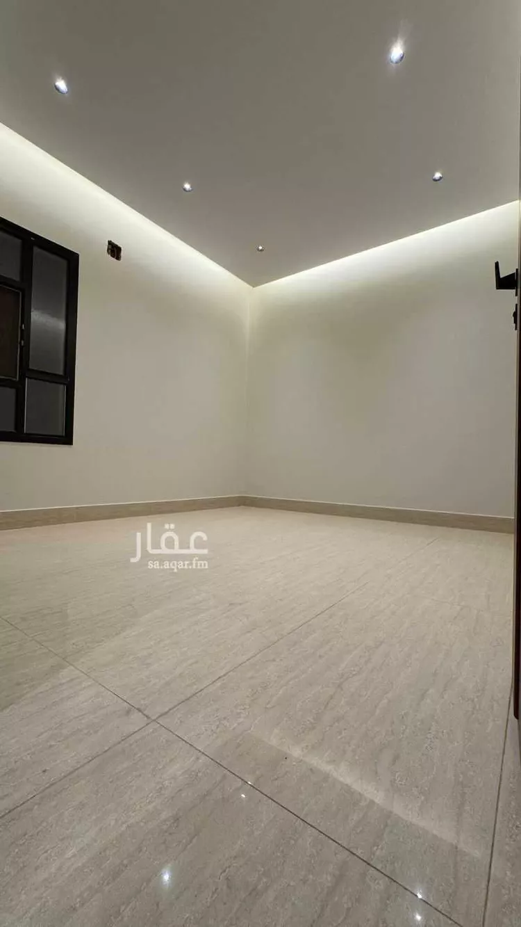 دور للبيع في شارع وادي طواء, حي بدر, مدينة الرياض, منطقة الرياض 7