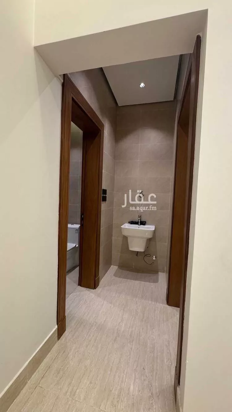 دور للبيع في شارع وادي طواء, حي بدر, مدينة الرياض, منطقة الرياض 15