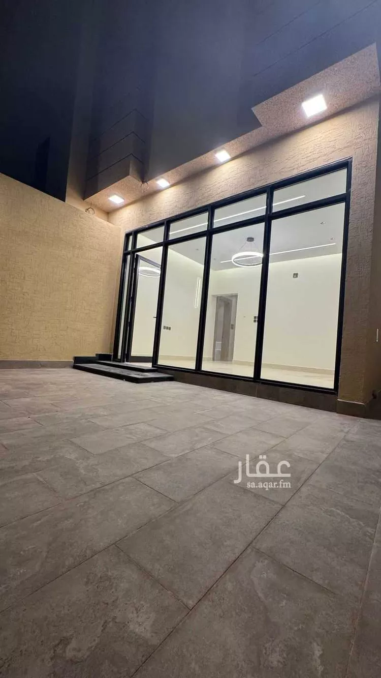 دور للبيع في شارع وادي طواء, حي بدر, مدينة الرياض, منطقة الرياض صورة 3