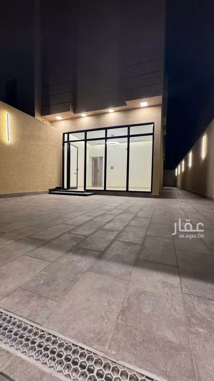 دور للبيع في شارع وادي طواء, حي بدر, مدينة الرياض, منطقة الرياض صورة 5