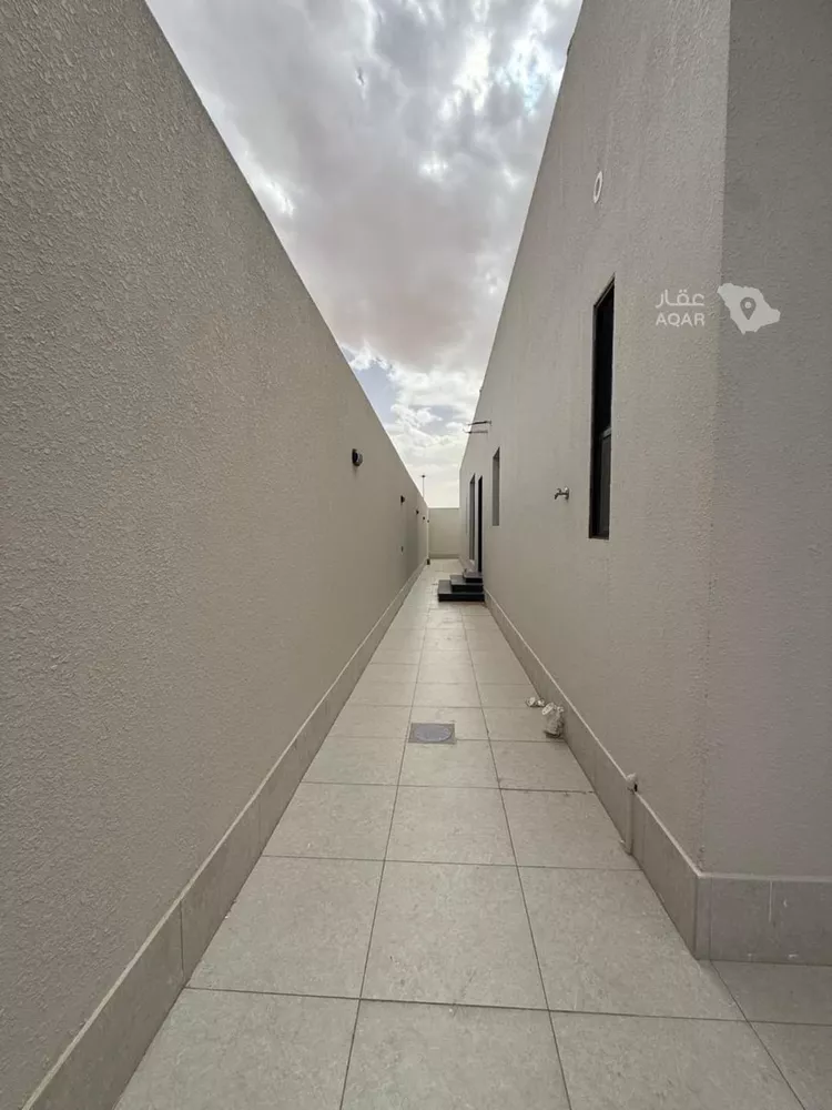 Floor for Sale in Tabuk Abou Sabaah 7